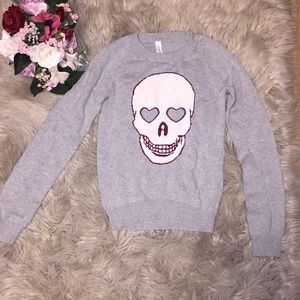 Skull sweater (1)
